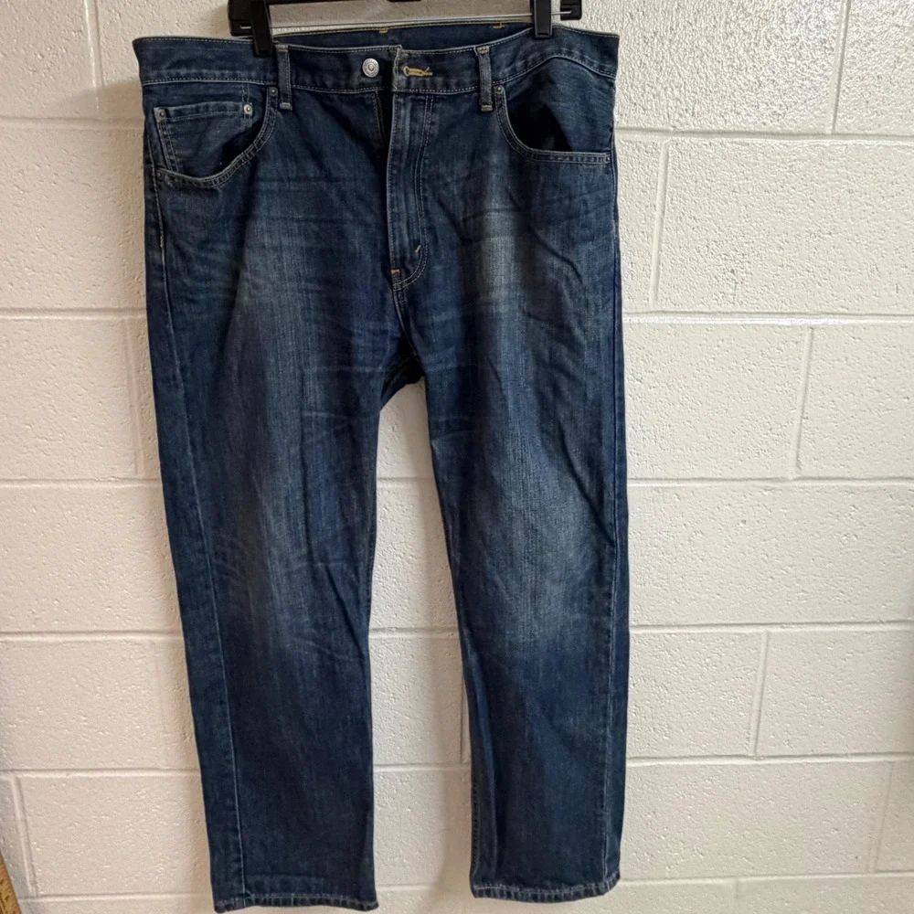 Levi's Mens 505 Regular Fit Straight Jeans 38x30 Faded Whiskering Blue Denim
